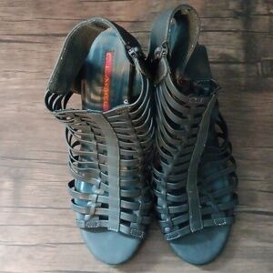 Women's shoes sandals gray size 10